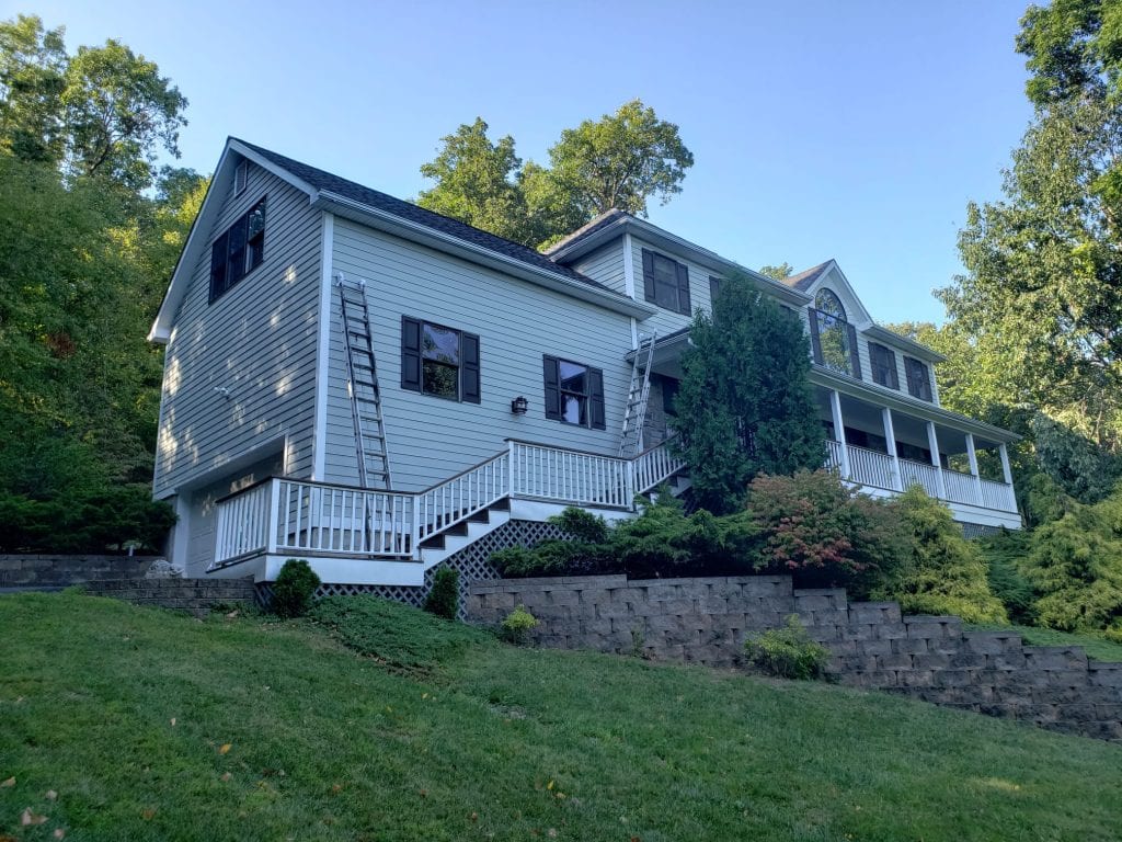Why Central and Western CT Homeowners Choose American Quality Roofing and Siding