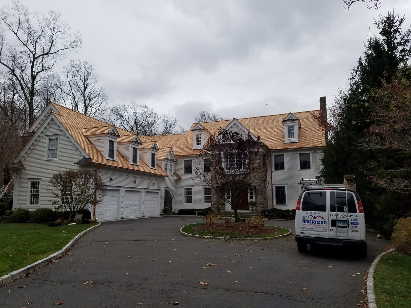 We help homeowners with roofing and siding.